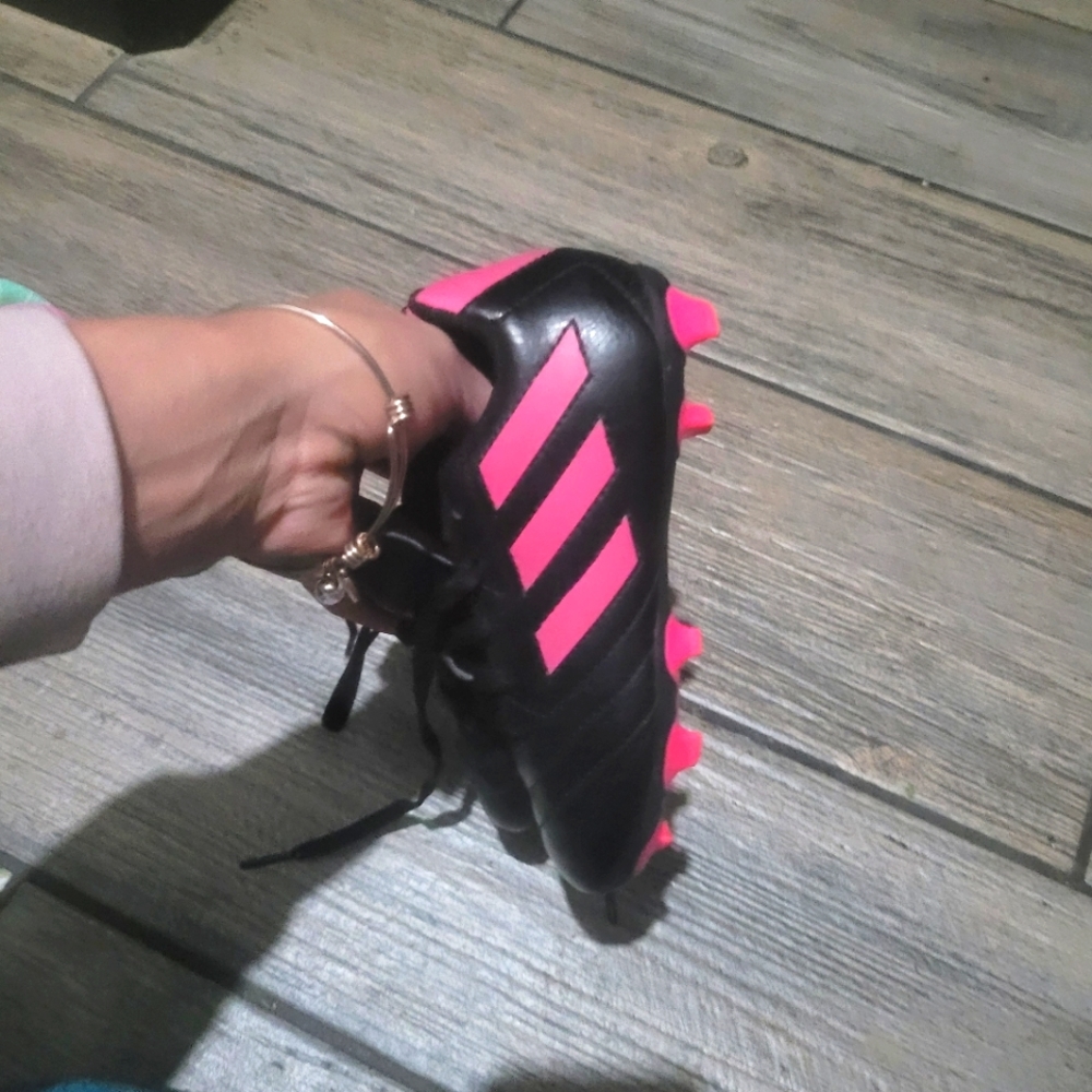 𝐀𝐝𝐢𝐝𝐚𝐬 𝐤𝐢𝐝 𝐬𝐨𝐜𝐜𝐞𝐫 𝐜𝐥𝐞𝐚𝐭𝐬.